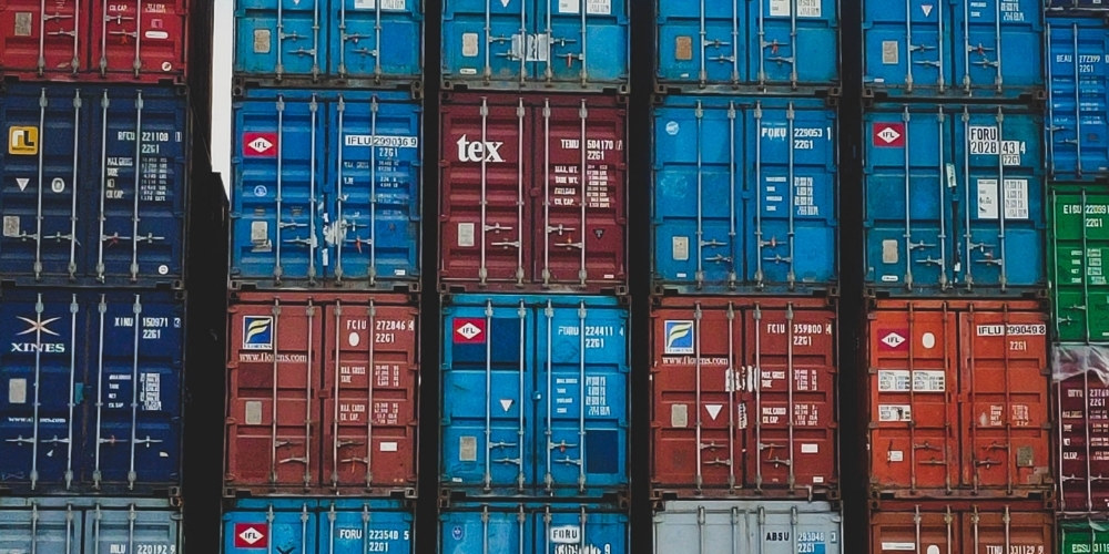 Найкращі міжнародні перевезення вантажу: огляд логістичних компаній